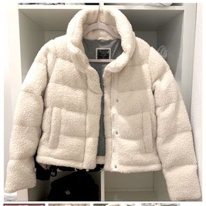 Abercrombie & Fitch Mini Puffer Cream Small